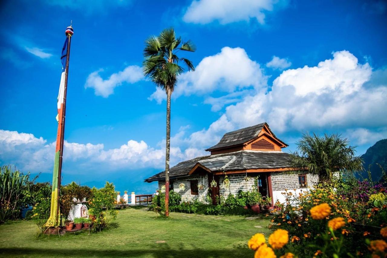 Es Deurali Resort Pokhara Kültér fotó