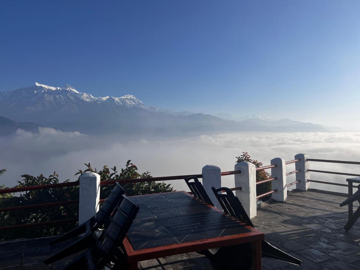 Es Deurali Resort Pokhara Kültér fotó