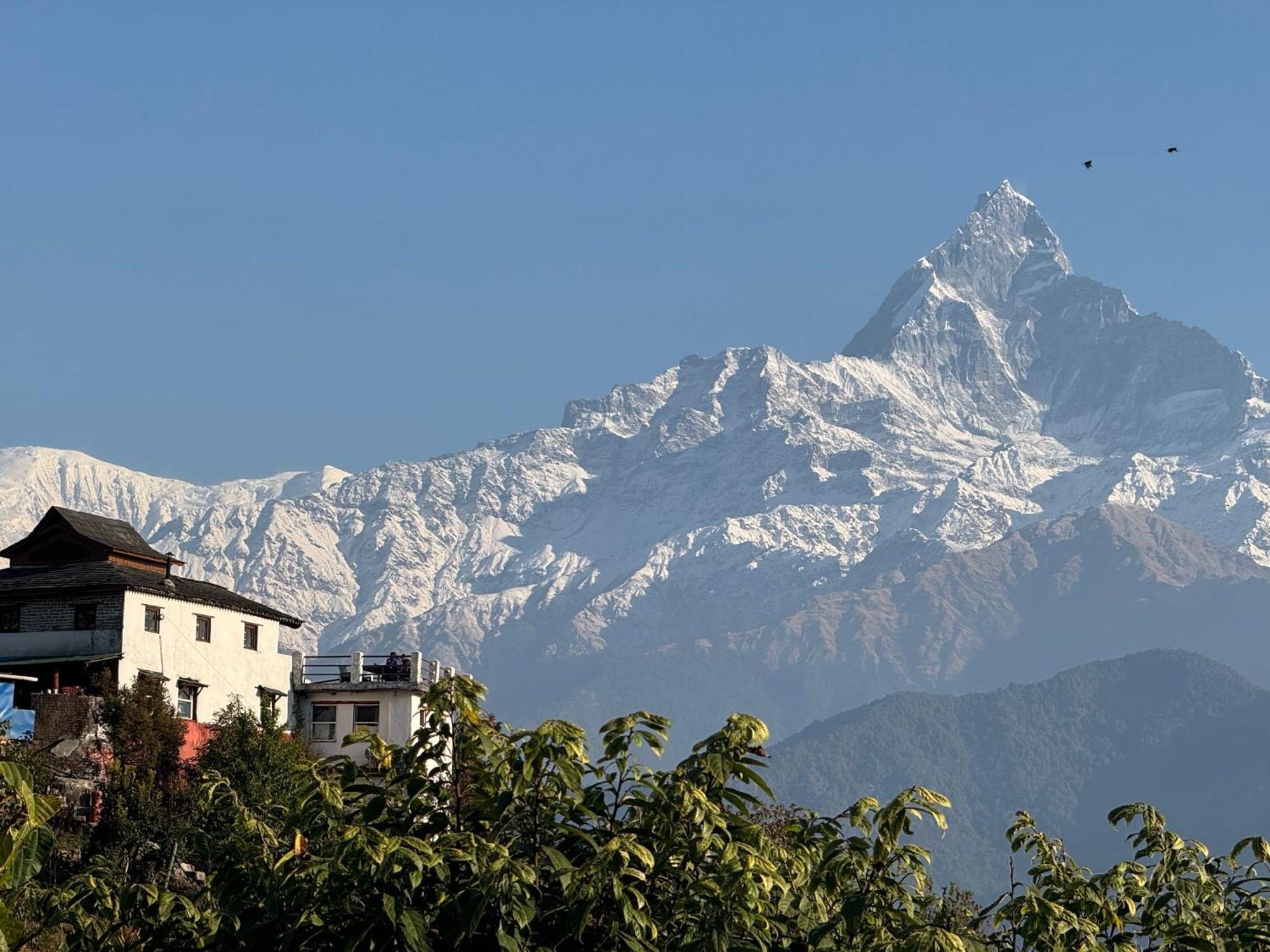 Es Deurali Resort Pokhara Kültér fotó