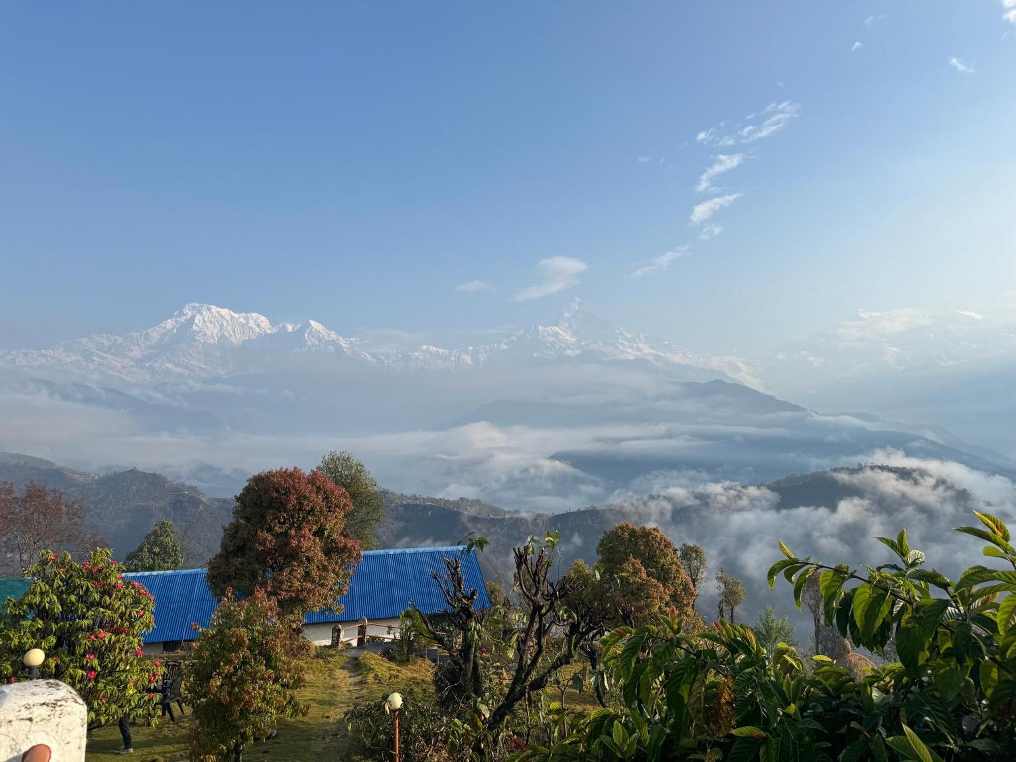 Es Deurali Resort Pokhara Kültér fotó